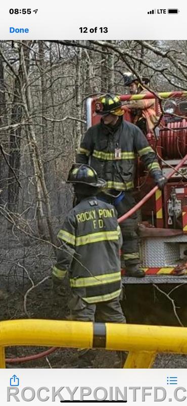 Mutual aid brush fire Wading River- 2021, crew from BT-6 assist WRFD crews