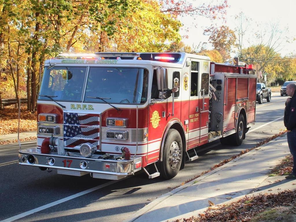 Brush Fire: E-17 operating 1st due
2024 a( photo not mine)