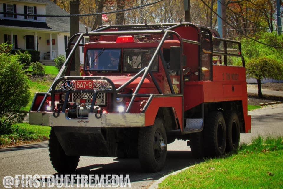 Brush Fire: BT-9 arriving at brush Fire. 2024